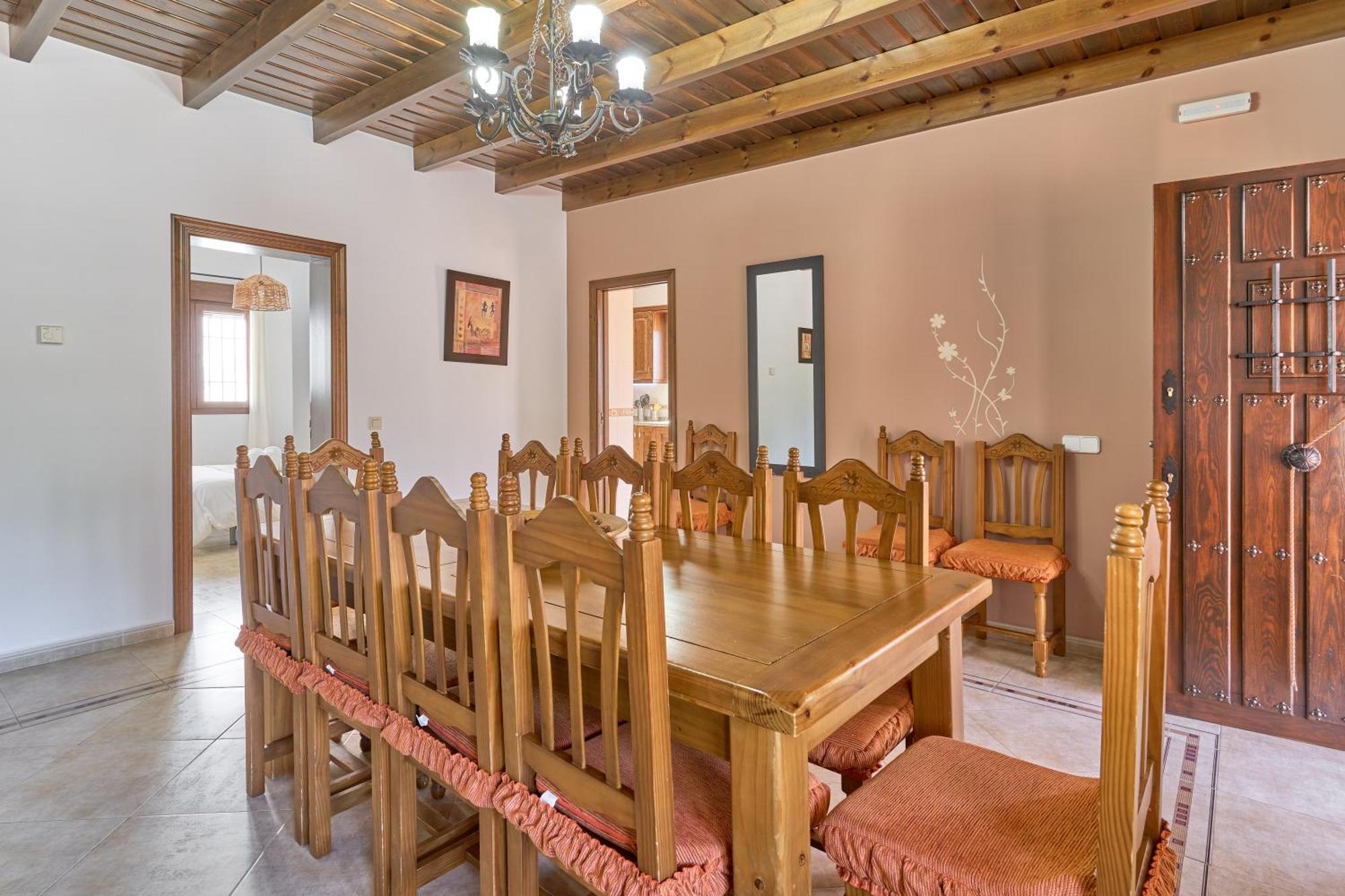 Villa Alejandro En Sayalonga Bagian luar foto